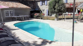 Villa spacieuse à Chandolas avec piscine privée